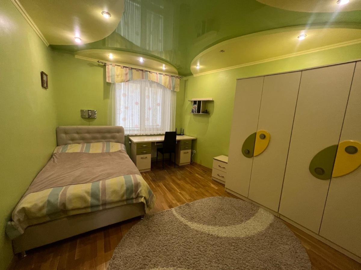 Bulvar Ivano-Frankivsk Luaran gambar